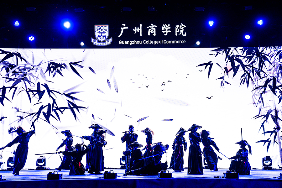 武术表演《中华魂》.jpg(900).jpg