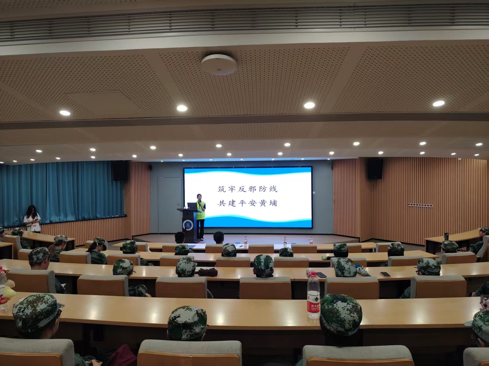 全景1.jpg