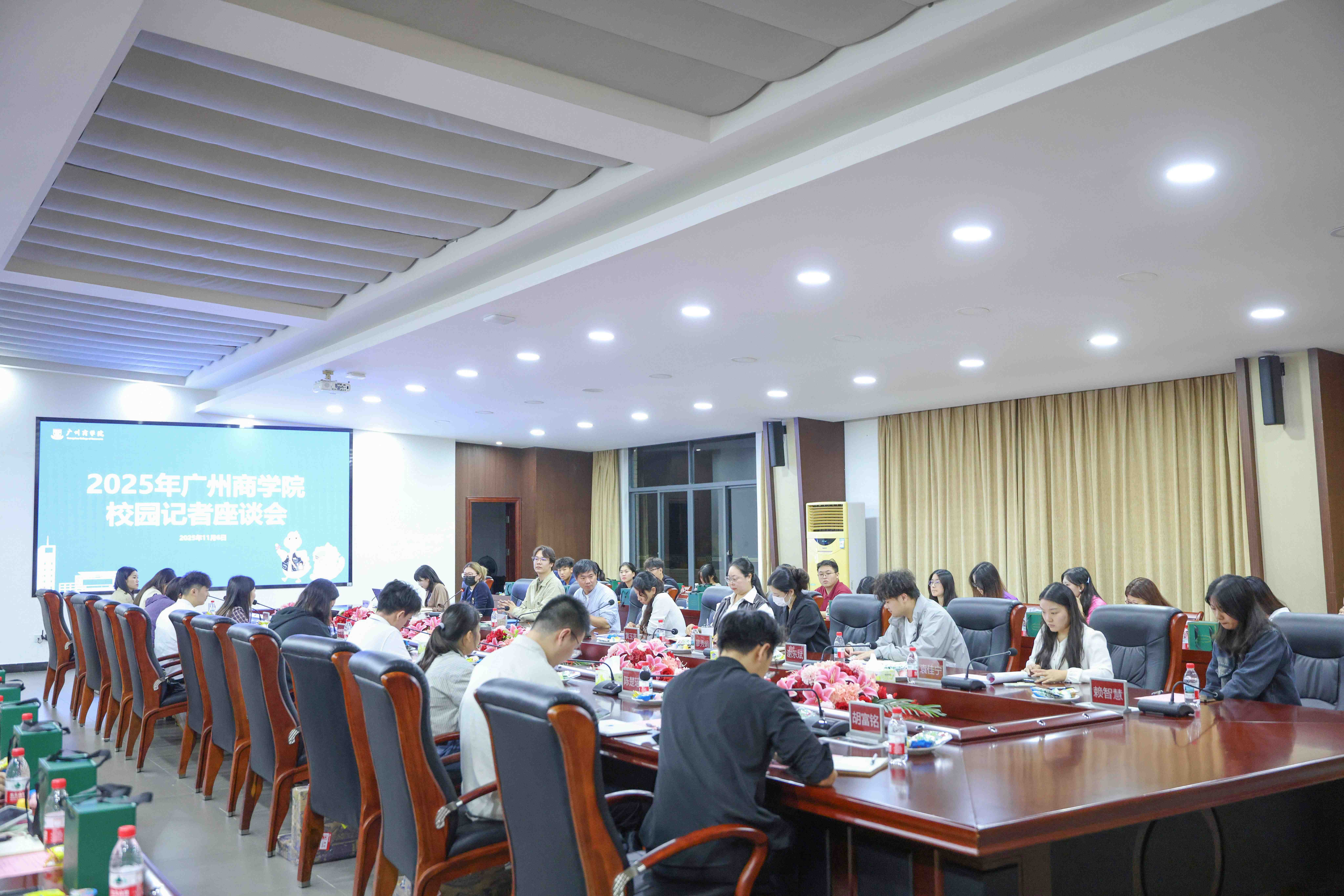 品牌宣传部 黄瑜思-16.jpg