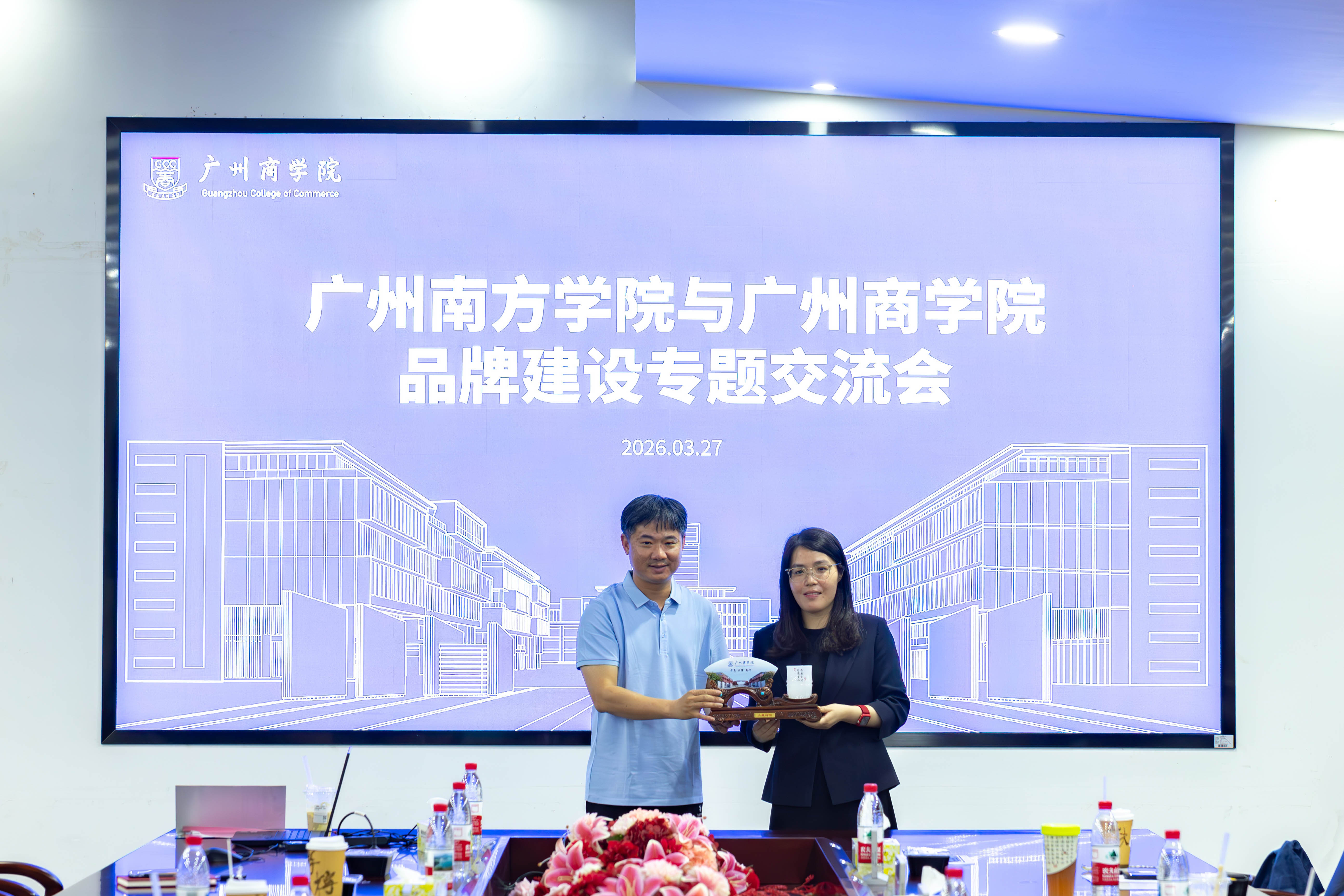 品牌宣传部 黄瑜思-40(1).jpg