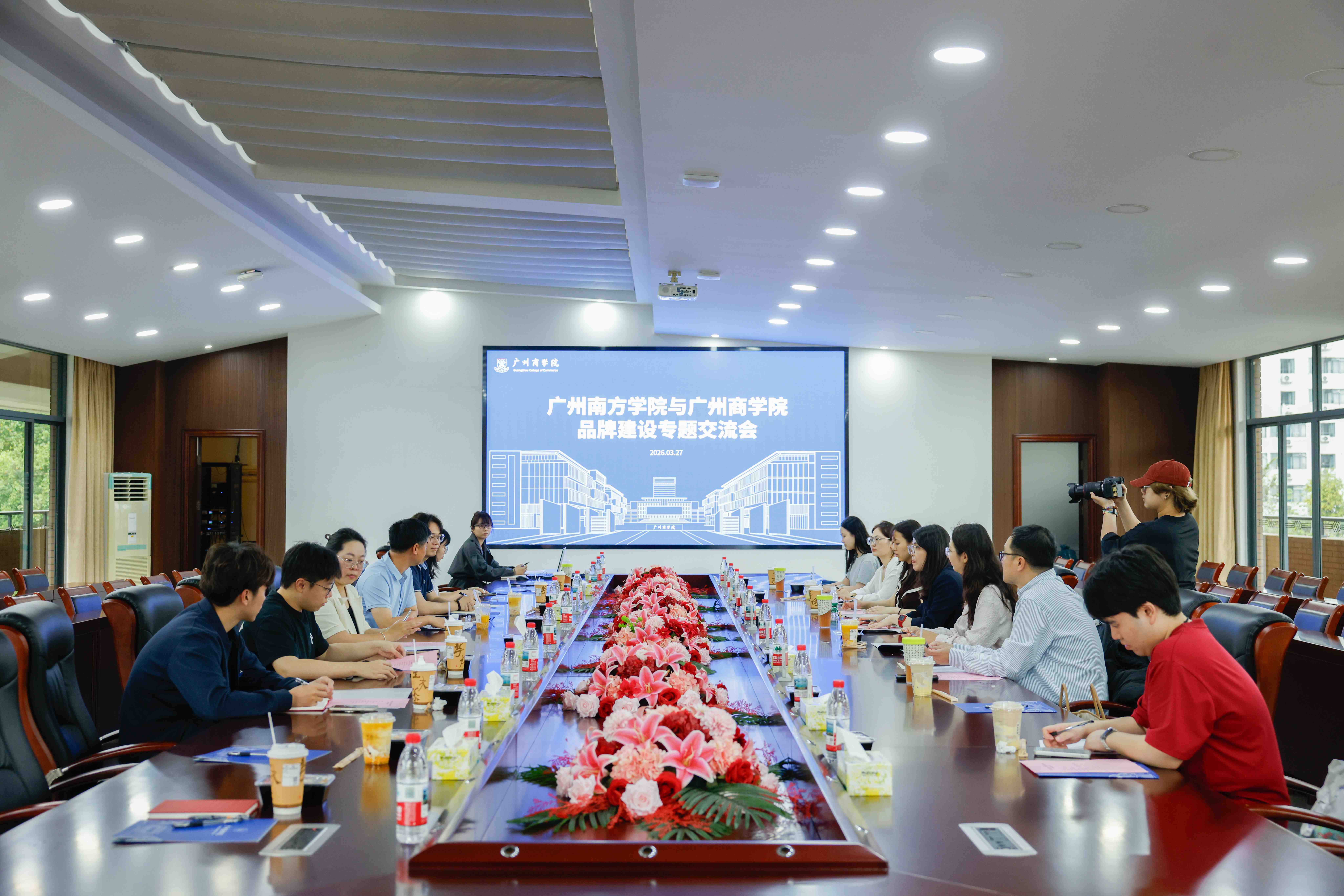 品牌宣传部 黄瑜思-23(1).jpg