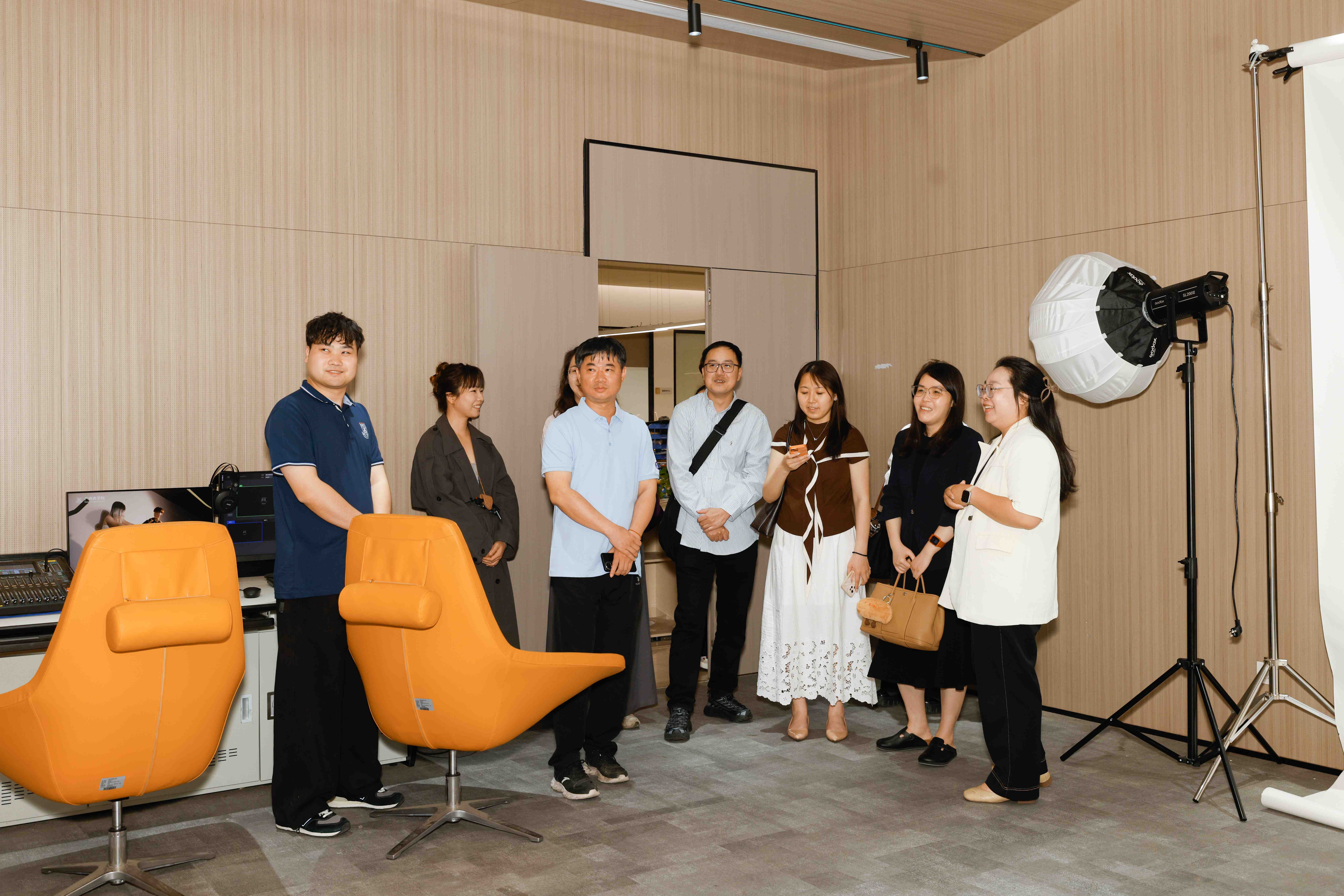 品牌宣传部 黄瑜思-3(1).jpg