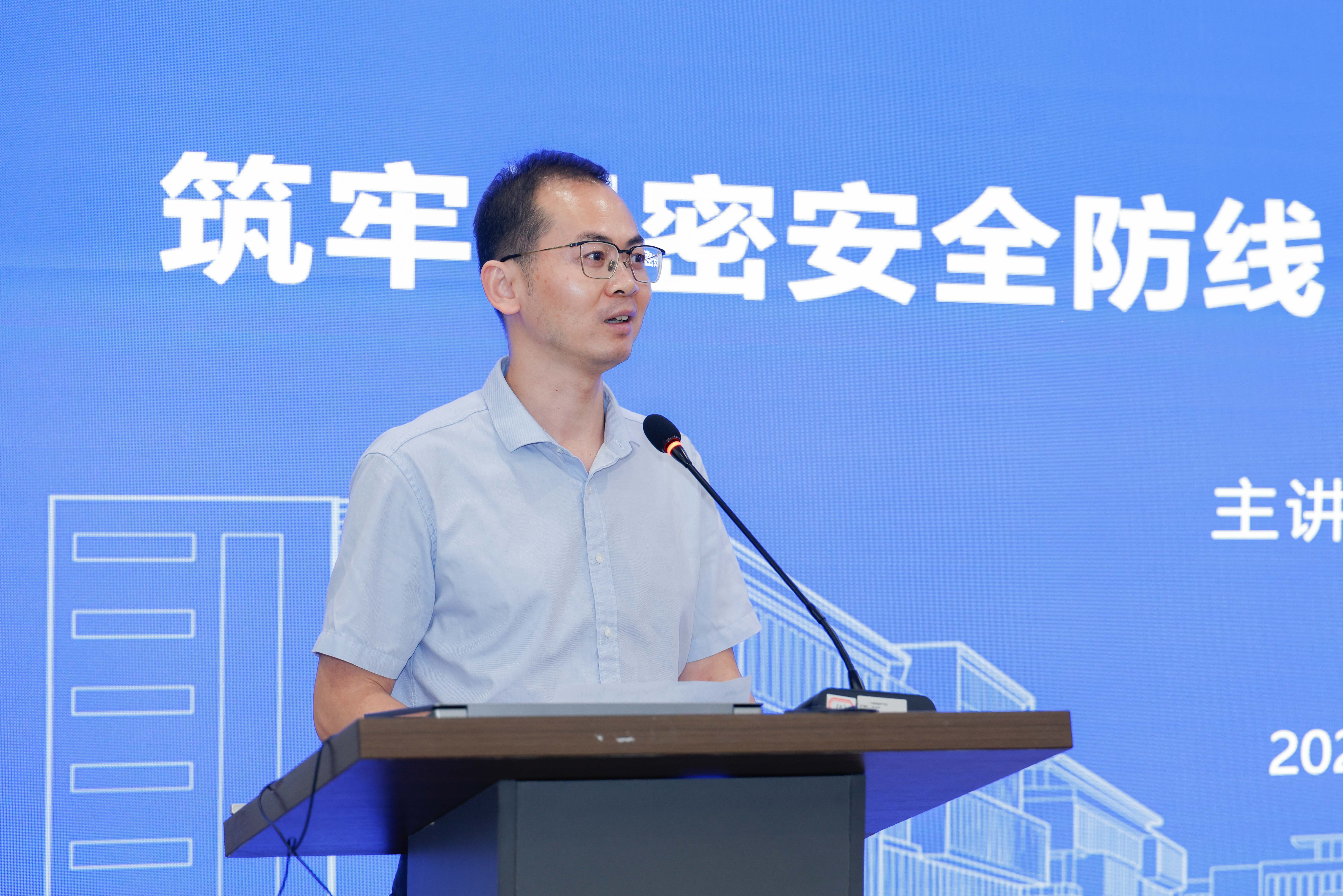 李润祯摄-3.jpg